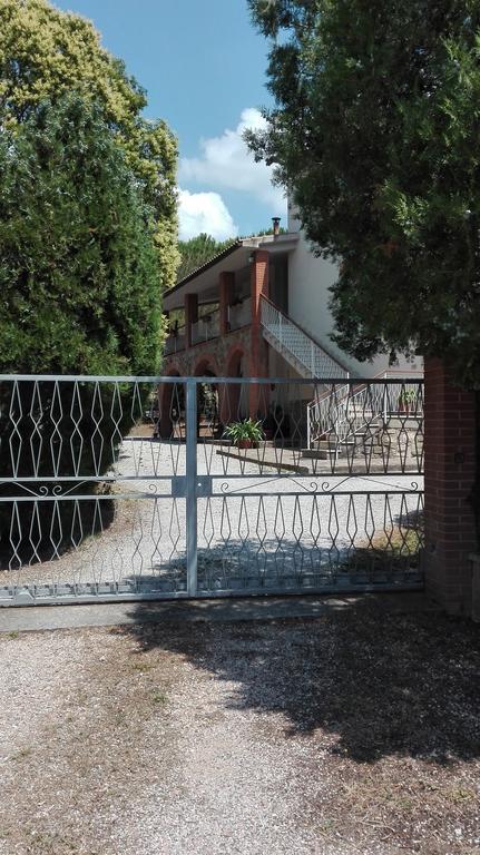 Agriturismo San Lino-Gilberto มัสซามาริตติมา ภายนอก รูปภาพ